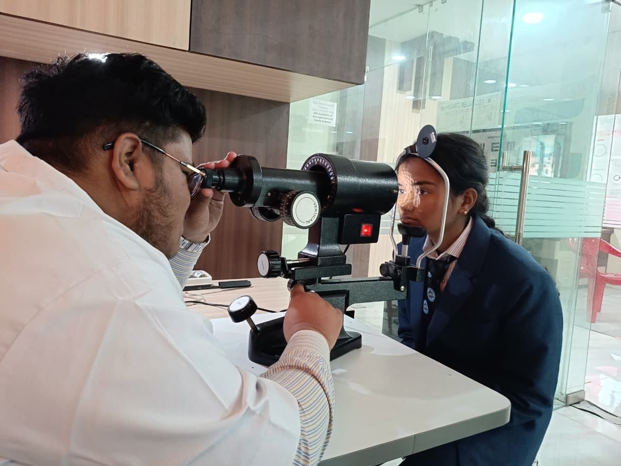 Master of Optometry Image